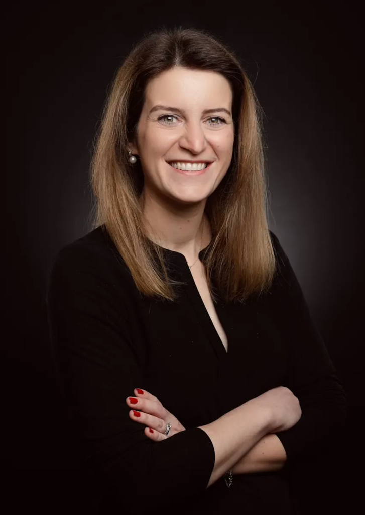 Portrait von Leonie Finkeldei, Psychologische Psychotherapeutin für Erwachsene in Dortmund-Hombruch.